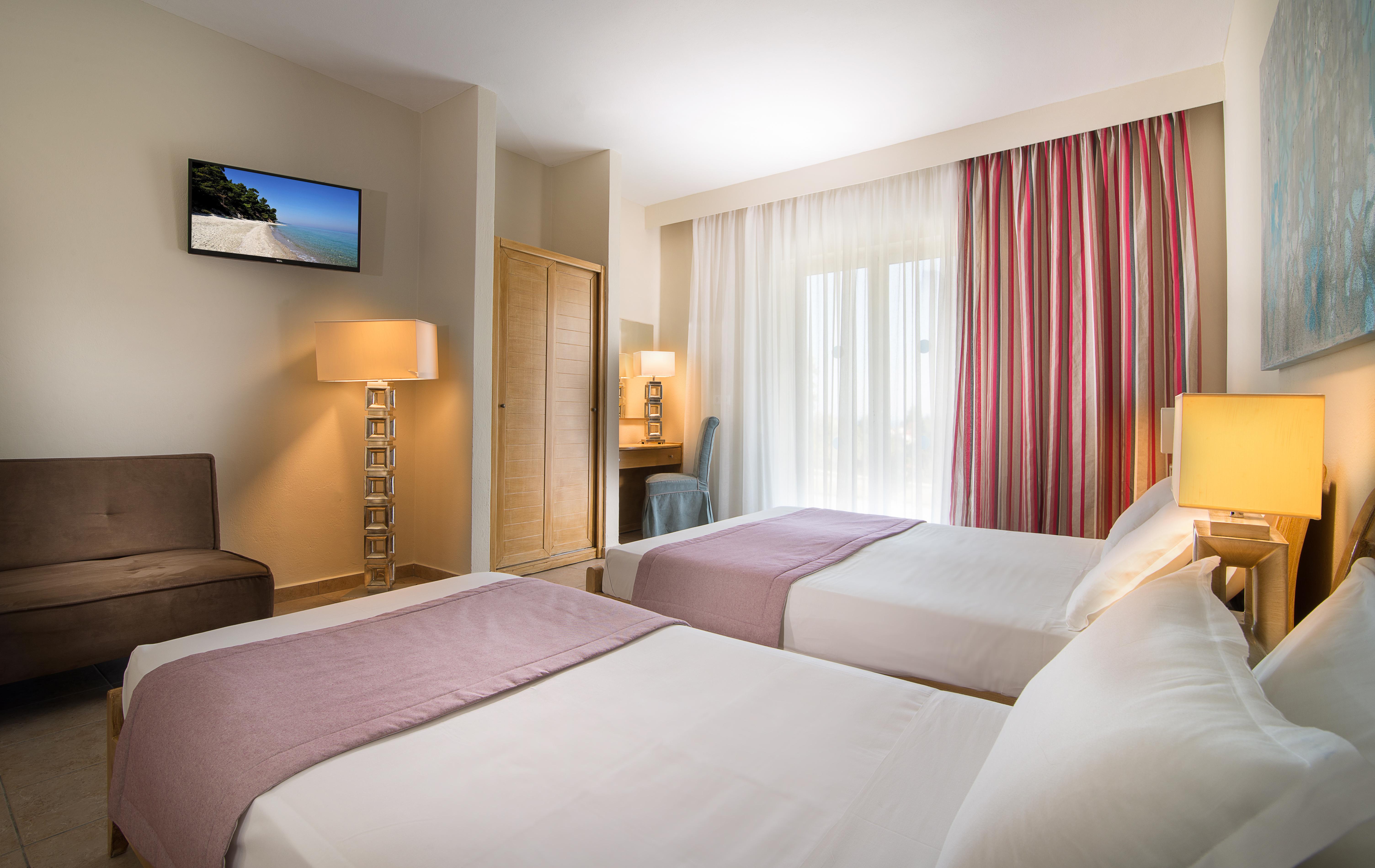 Alkion Hotel Kriopigi Ngoại thất bức ảnh