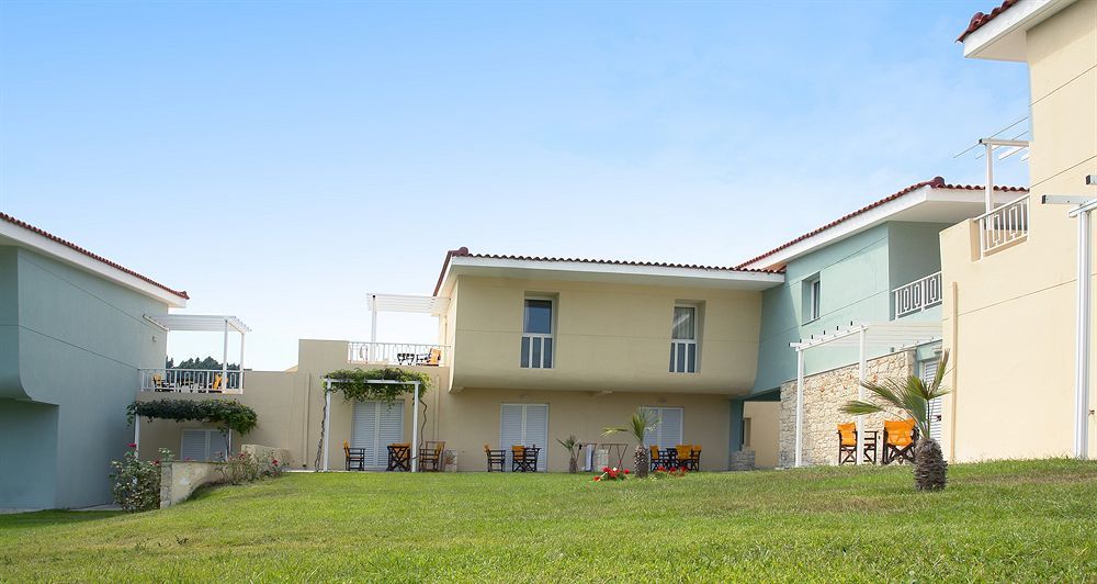 Alkion Hotel Kriopigi Ngoại thất bức ảnh
